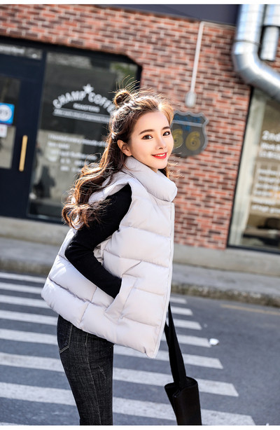 Σπορ-casual γυναικείο γιλέκο με τσέπες σε διάφορα χρώματα