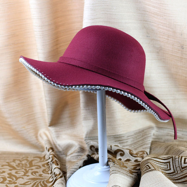 Palarie eleganta de dama cu perle decorative