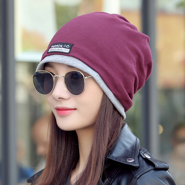 Pălărie de damă simplă de zi cu zi cu emblemă