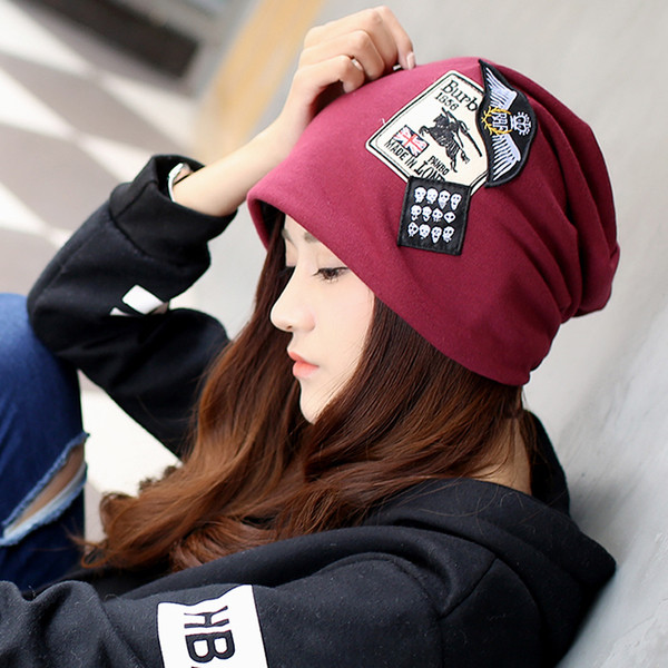 Palarie casual dama cu emblema in mai multe culori