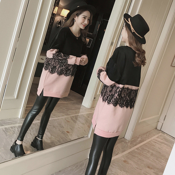 Modern, csipkés pulóver terhes nők számára