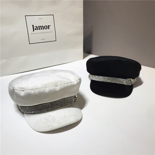 Palarie moderna de dama cu catarama in trei culori