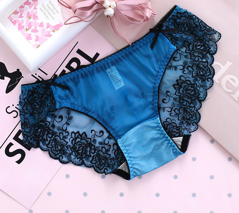 Κομψό εσώρουχο με δαντέλα