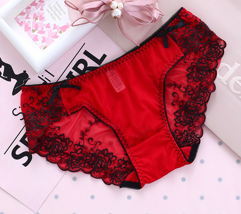 Κομψό εσώρουχο με δαντέλα