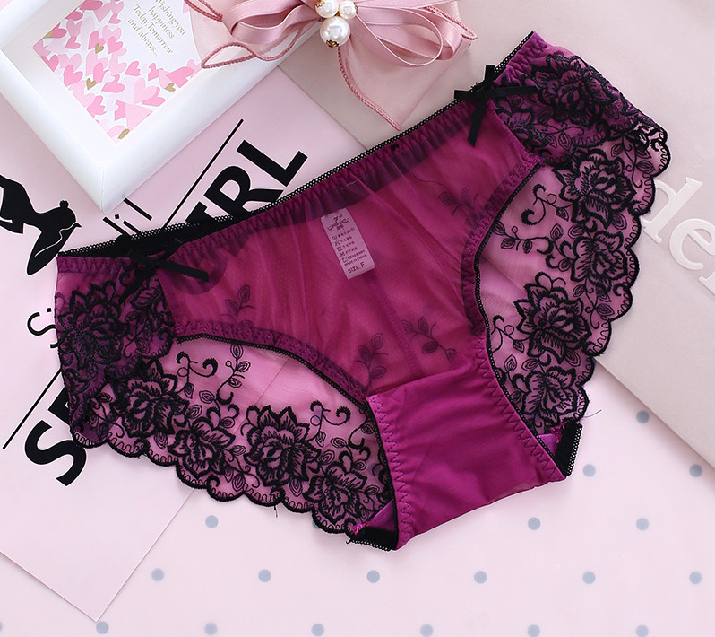 Κομψό εσώρουχο με δαντέλα