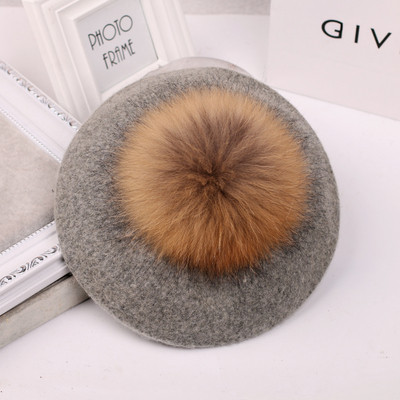 Pălărie groasă de damă modernă cu puf în mai multe culori