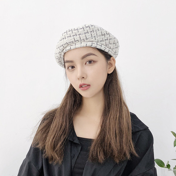 Palarie moderna de dama in doua culori