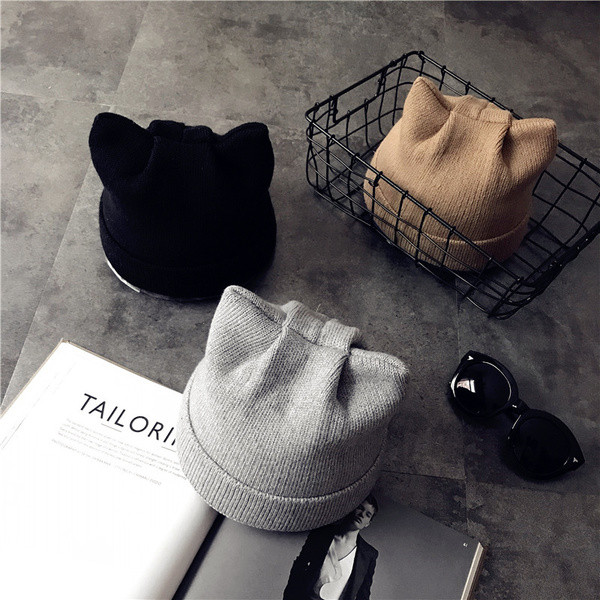 Pălărie groasă de damă casual în patru culori