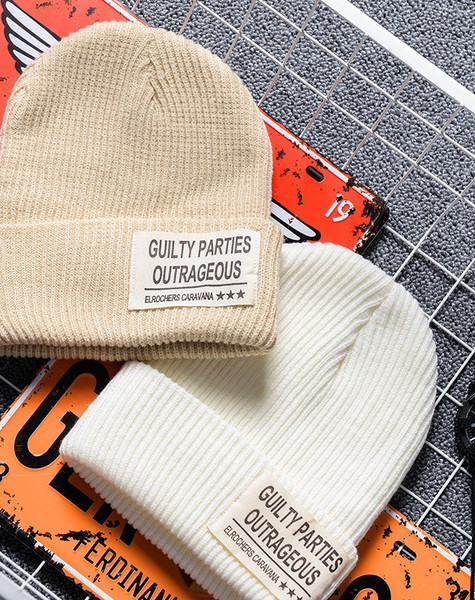 Pălărie casual simplă pentru femei, cu logo în patru culori