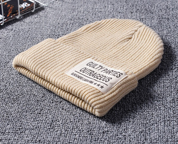 Pălărie casual simplă pentru femei, cu logo în patru culori