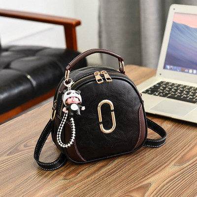 Модерна дамска раница с елемент от еко кожа в няколко цвята