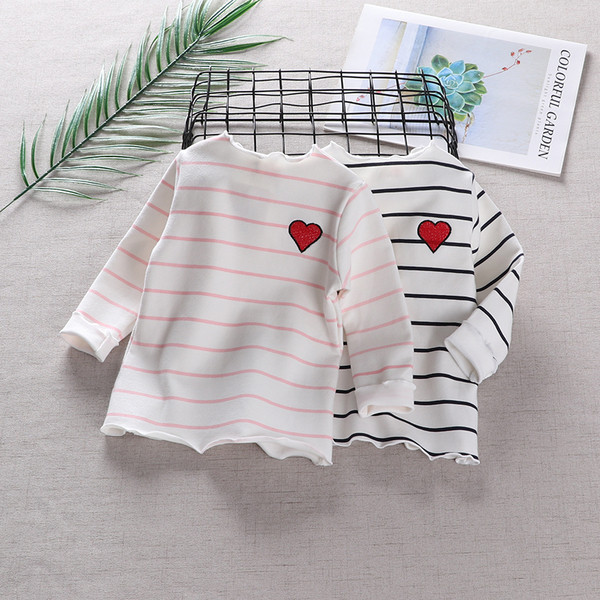 Ежедневна детска раирана  блуза с цветна бродерия