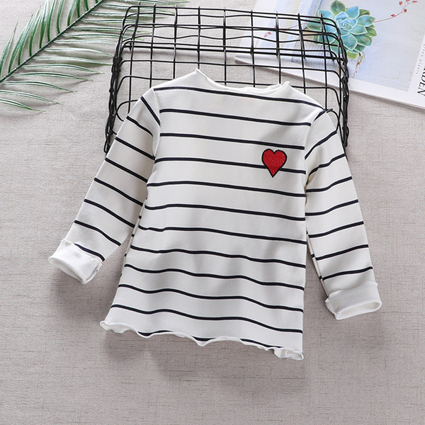 Ежедневна детска раирана  блуза с цветна бродерия