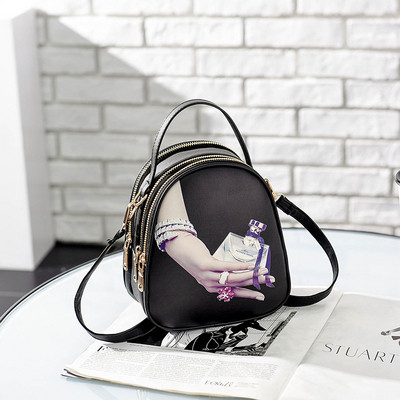 Rucsac de dama modern din piele ecologica cu aplicatii diferite