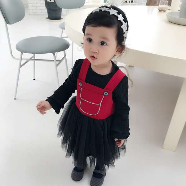 Bluză pentru copii modernă pentru fete cu mâneci lotus în negru, alb și roz