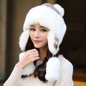 Pălărie de damă cu puf de iarnă de culoare albă