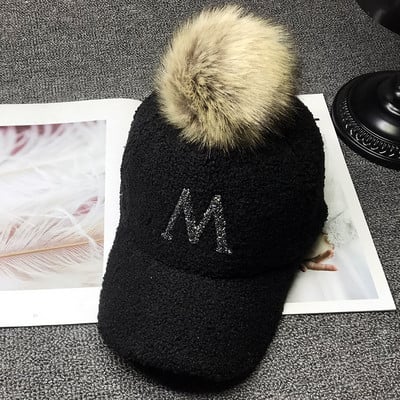 Pălărie modernă pentru femei cu puf în alb-negru