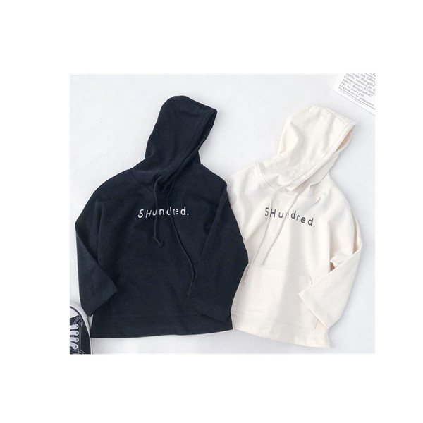 Hanorac pentru copii cu glugă și inscripție alb-negru