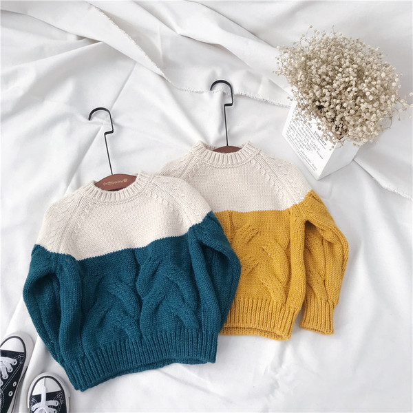 Παιδικό πουλόβερ  για αγόρια σε μπλε και κίτρινο χρώμα