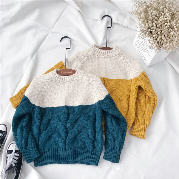 Παιδικό πουλόβερ  για αγόρια σε μπλε και κίτρινο χρώμα