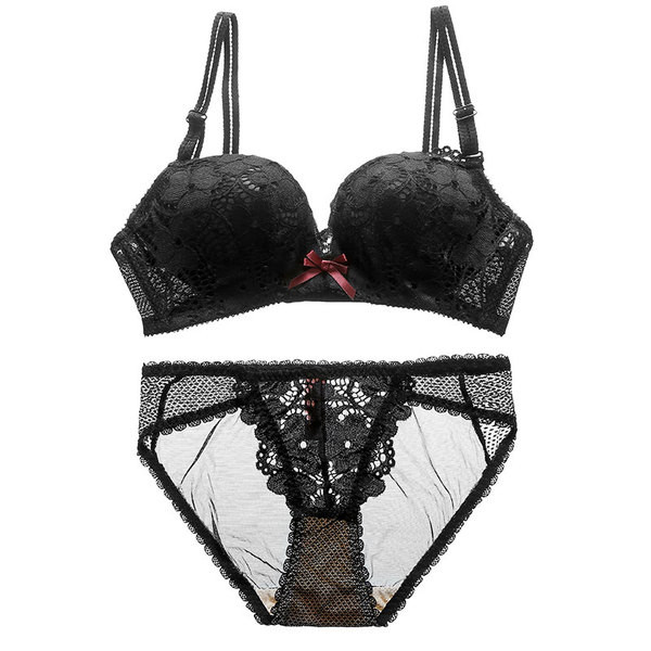 Стилен комплект дамско бельо с дантела