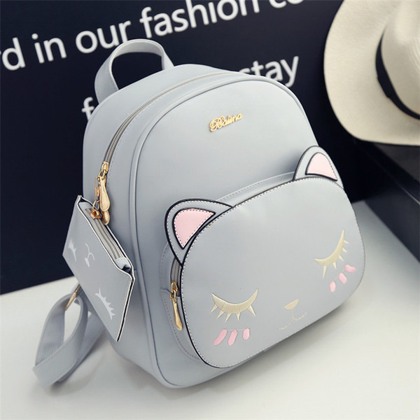 Модерна дамска раница с 3D елементи от еко кожа в два цвята