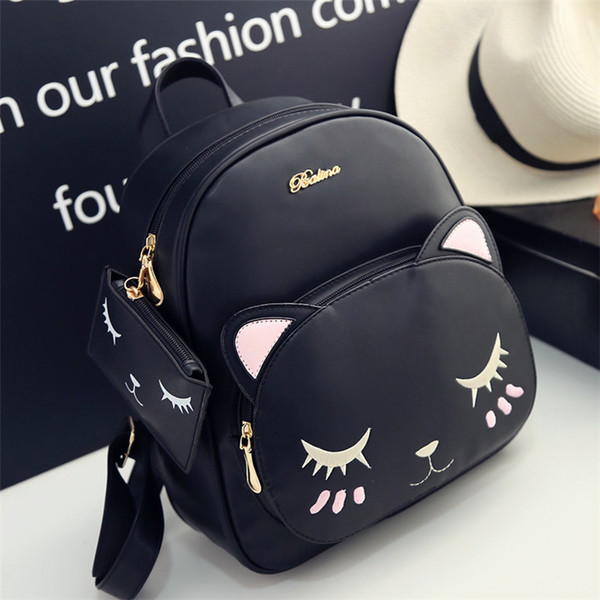 Модерна дамска раница с 3D елементи от еко кожа в два цвята