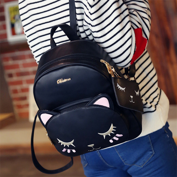 Модерна дамска раница с 3D елементи от еко кожа в два цвята