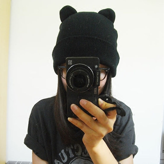 Palarie casual dama cu element 3D in doua culori