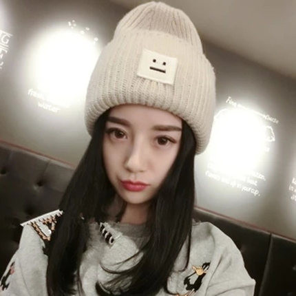 Ежедневна дамска плътна шапка с емблема в четири цвята