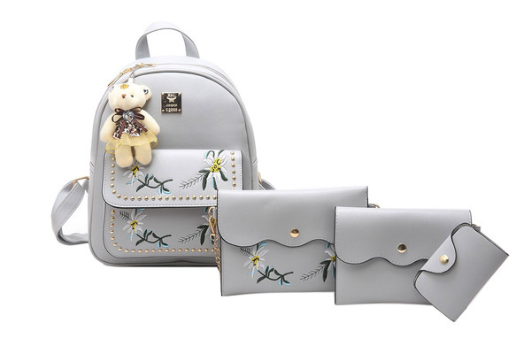 Négy részből álló készlet ökobőr hímzéssel, három színben