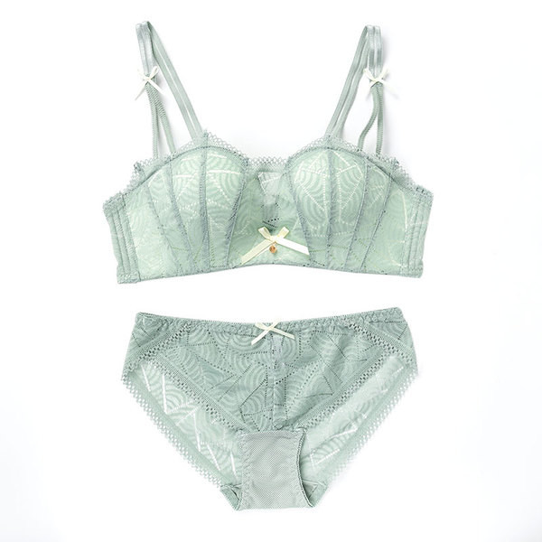  Комплект  дамско бельо в три цвята