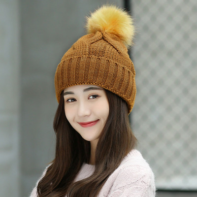 Μοντέρνο γυναικείο καπέλο με πούλκο σε διάφορα χρώματα