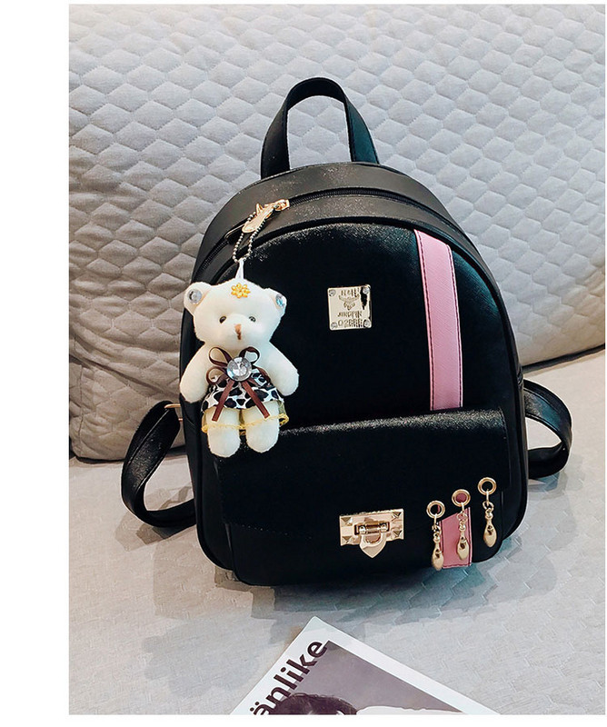 Стилна дамска раница от еко кожа в три цвята с декорация