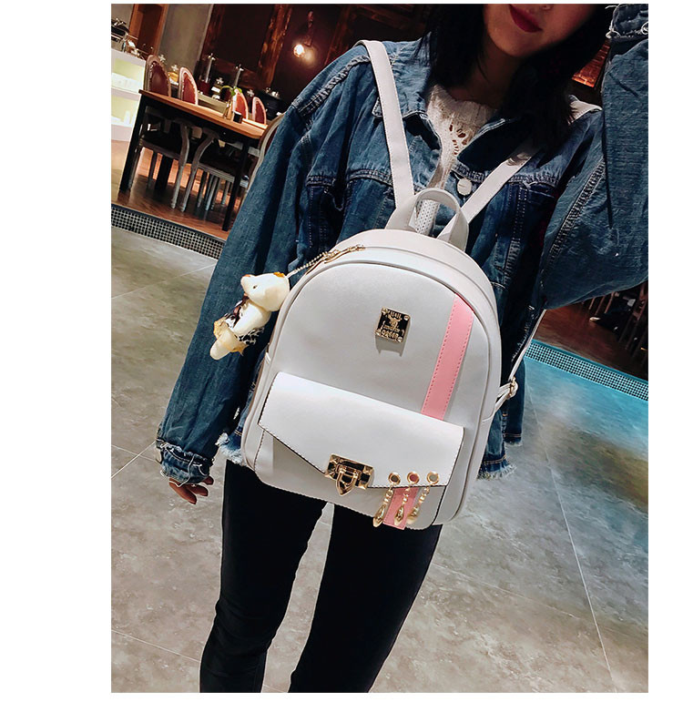 Стилна дамска раница от еко кожа в три цвята с декорация