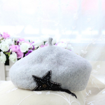 Palarie moderna de dama cu broderie in diferite culori