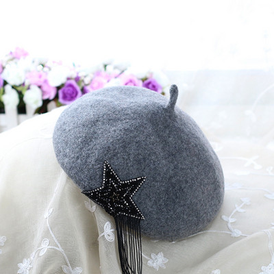 Palarie moderna de dama cu broderie in diferite culori