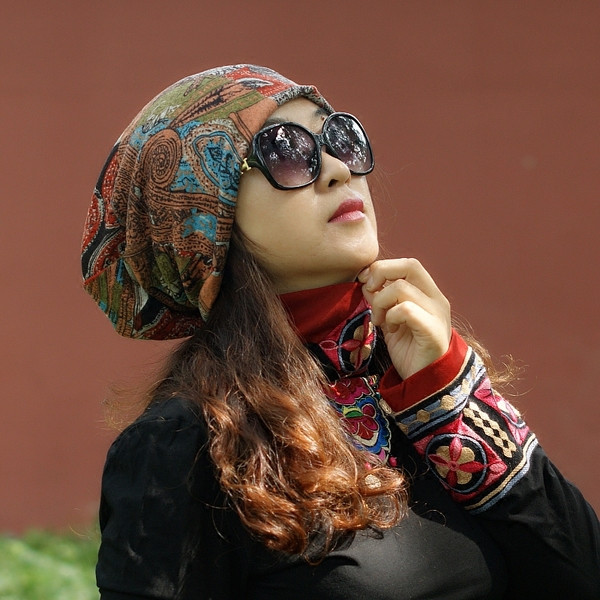 Pălărie casual colorată pentru femei