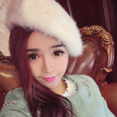 Pălărie modernă de puf pentru femei în diferite culori - două modele