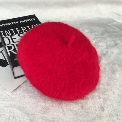 Pălărie modernă de puf pentru femei în diferite culori - două modele