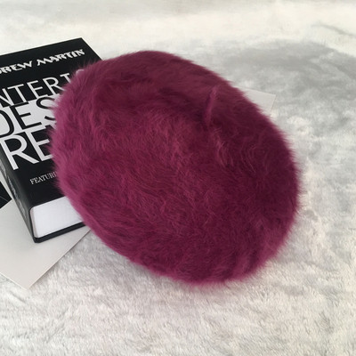 Pălărie modernă de puf pentru femei în diferite culori - două modele