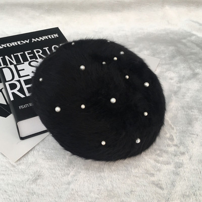 Pălărie modernă de puf pentru femei în diferite culori - două modele