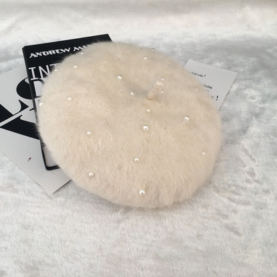 Pălărie modernă de puf pentru femei în diferite culori - două modele