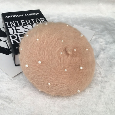 Pălărie modernă de puf pentru femei în diferite culori - două modele