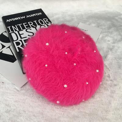 Pălărie modernă de puf pentru femei în diferite culori - două modele