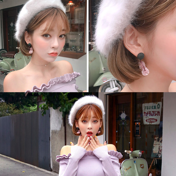 Pălărie modernă de puf pentru femei în diferite culori - două modele