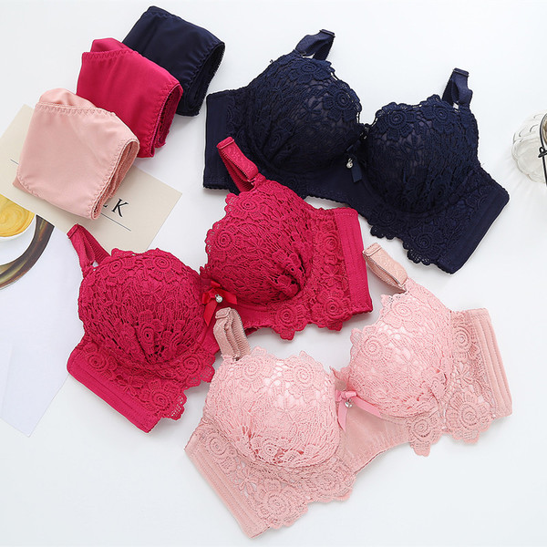 Set de lenjerie de dama eleganta in trei culori