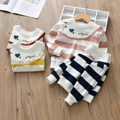 Παιδικό μπλούζα με διάφορα χρώματα