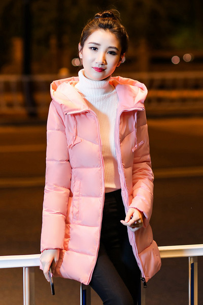 Дамско зимно яке с качулка в няколко цвята