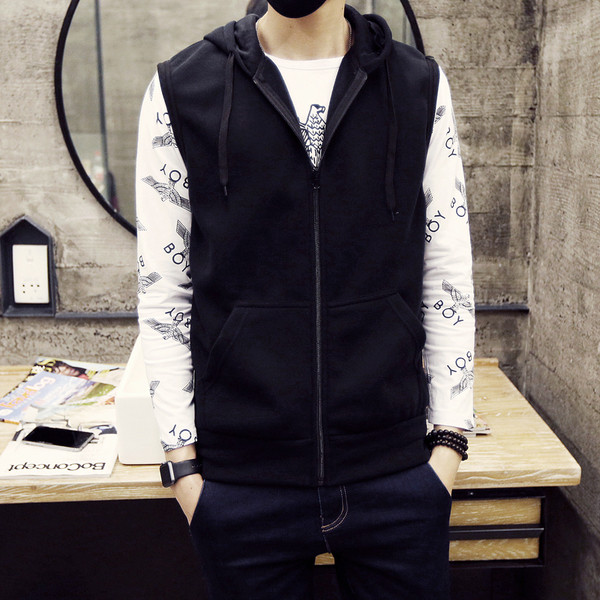 Мъжки спортно-ежедневен елек в няколко цвята с качулка